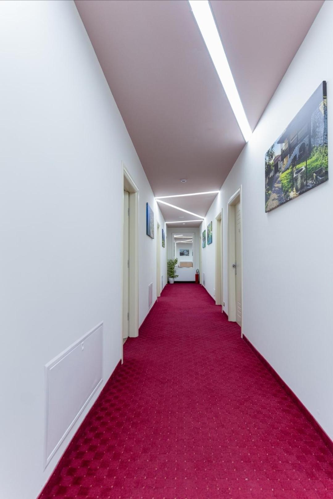 Alko Hotel Shkoder Ngoại thất bức ảnh