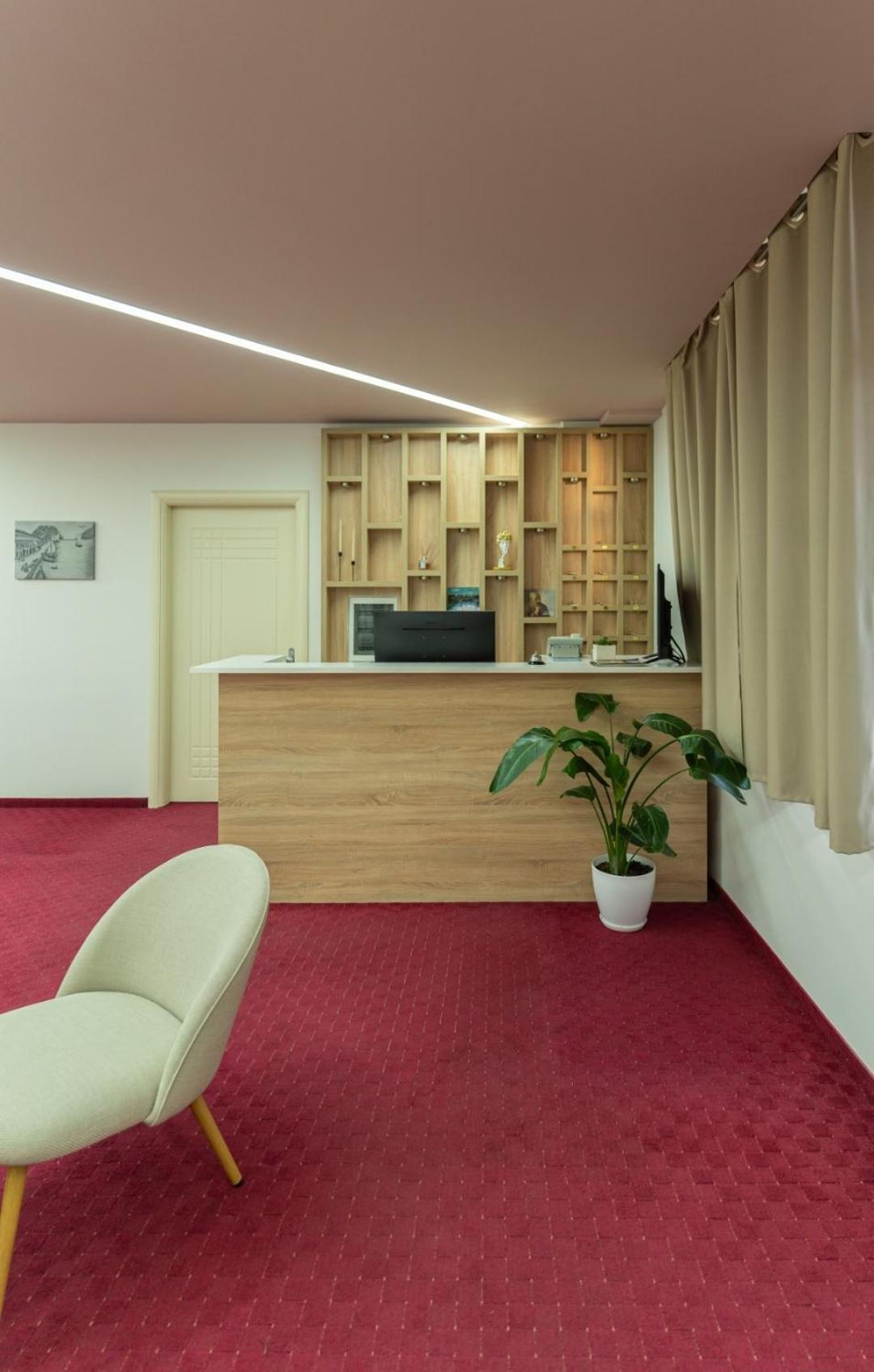 Alko Hotel Shkoder Ngoại thất bức ảnh