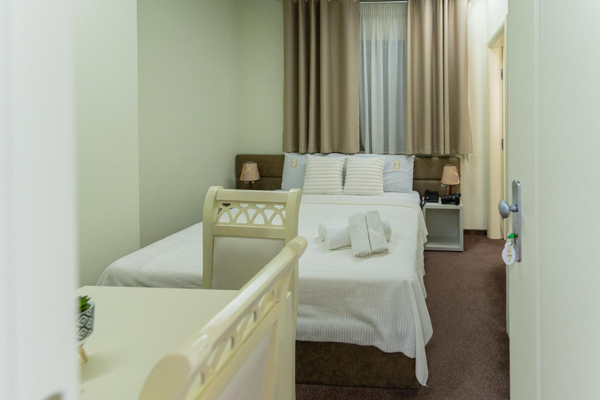 Alko Hotel Shkoder Ngoại thất bức ảnh