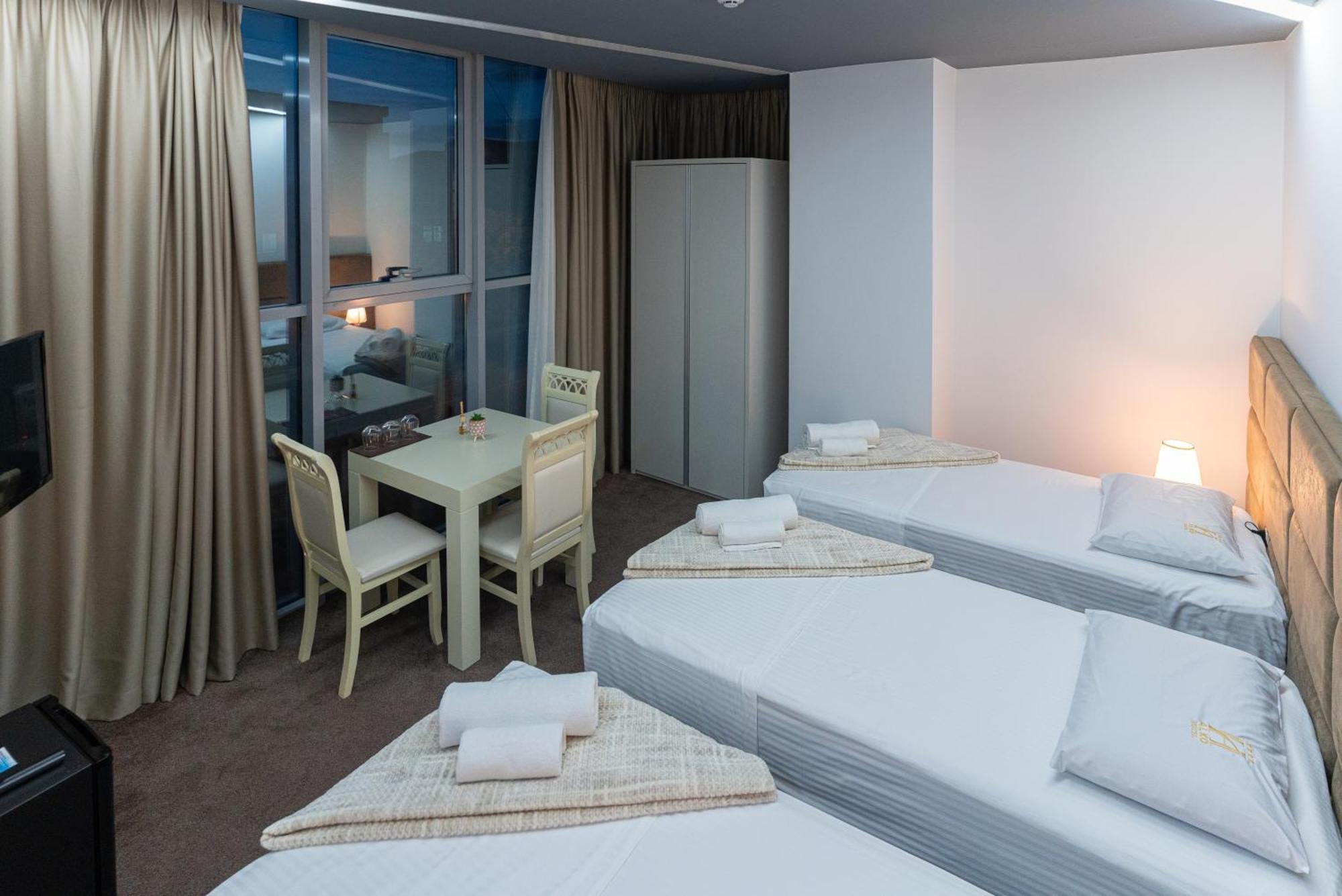 Alko Hotel Shkoder Ngoại thất bức ảnh